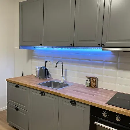 In Center 2 Apartment *
